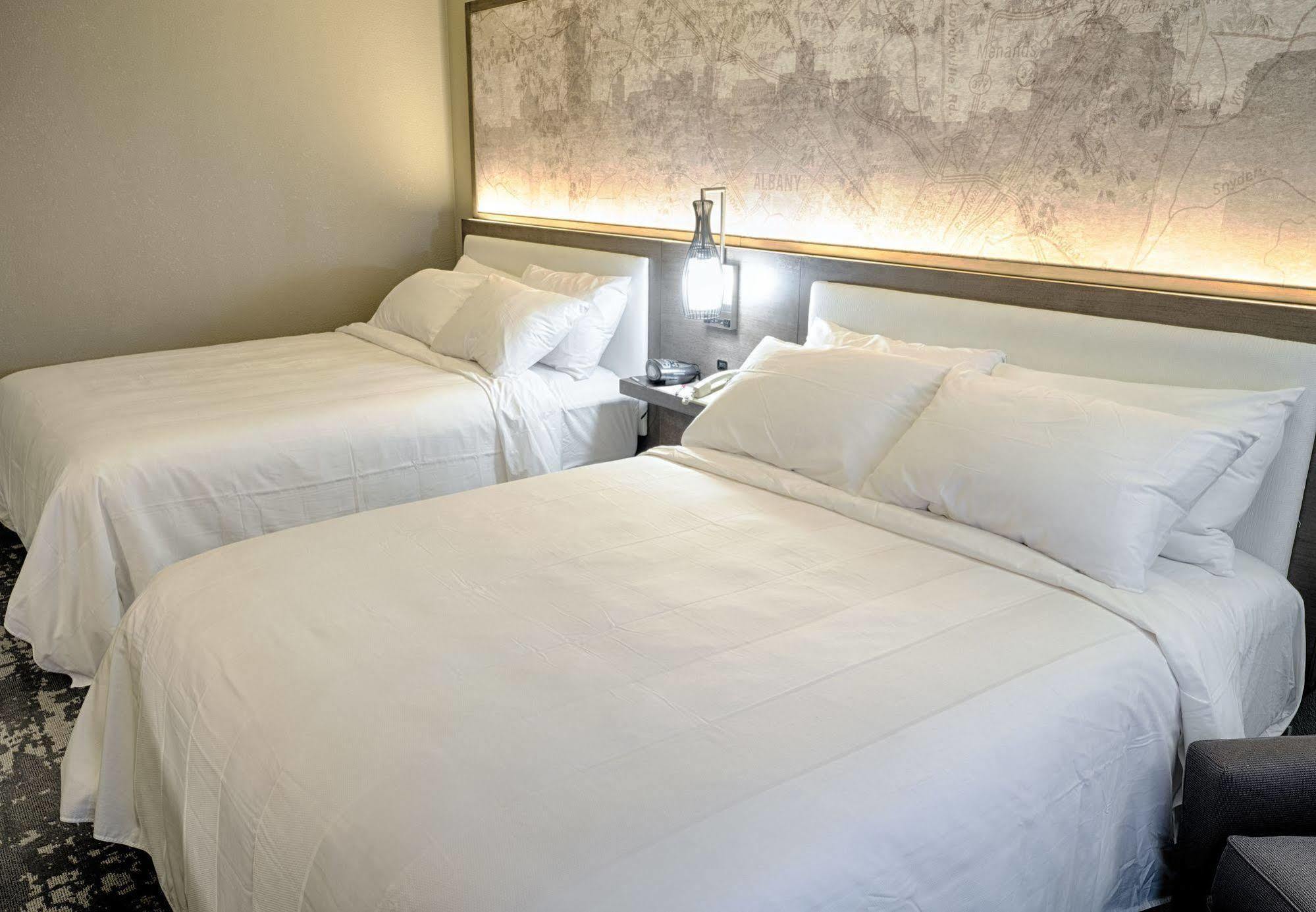 Hotel Marriott Albany Esterno foto